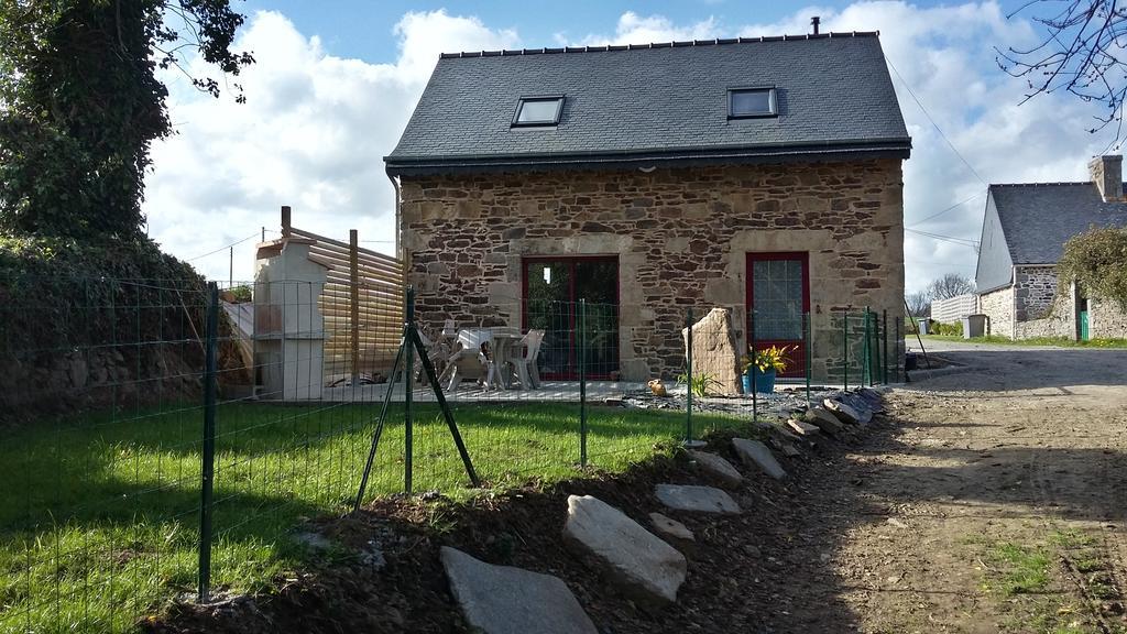 Gite La Chouette Bégard Exterior foto